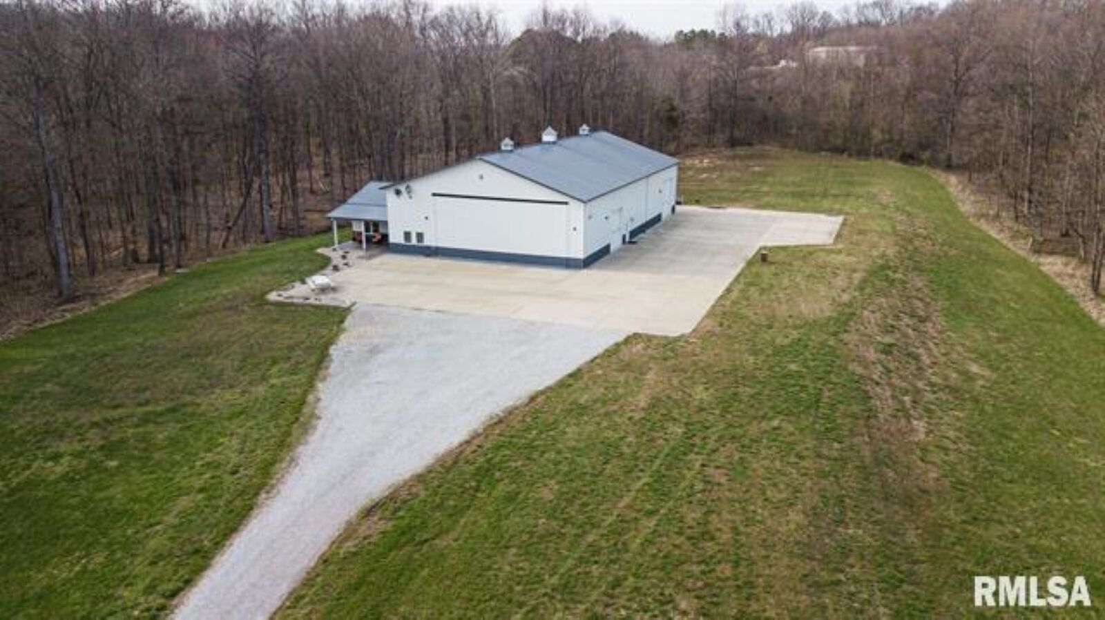 Property Photo:  4763 State Route 127 Highway N  IL 62920 