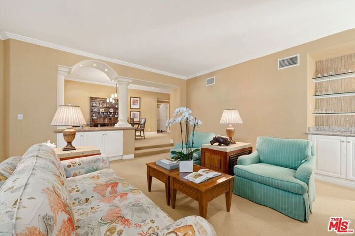 Property Photo:  603 Ocean Avenue 2A  CA 90402 