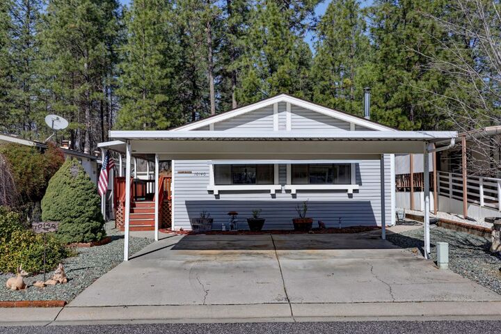 Property Photo:  10140 Dalewood Way  CA 95949 