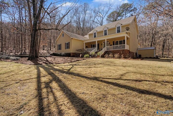 Property Photo:  304 Wiljoy Road  AL 35754 