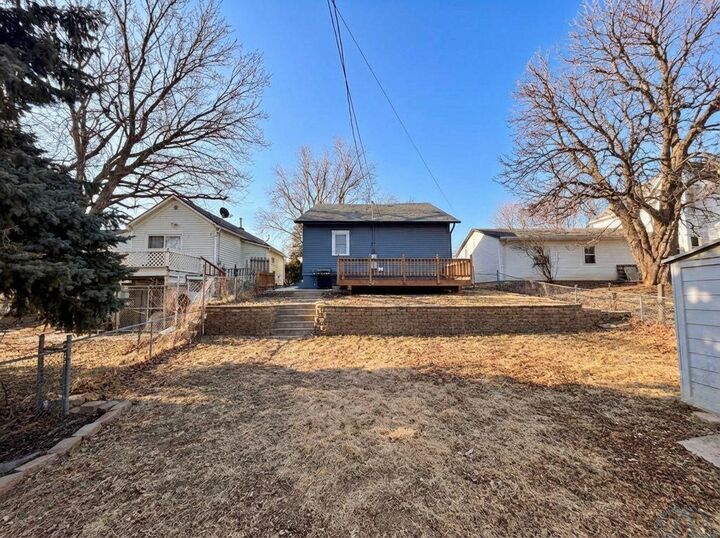 Property Photo: 3251 Garretson Avenue IA 51106
