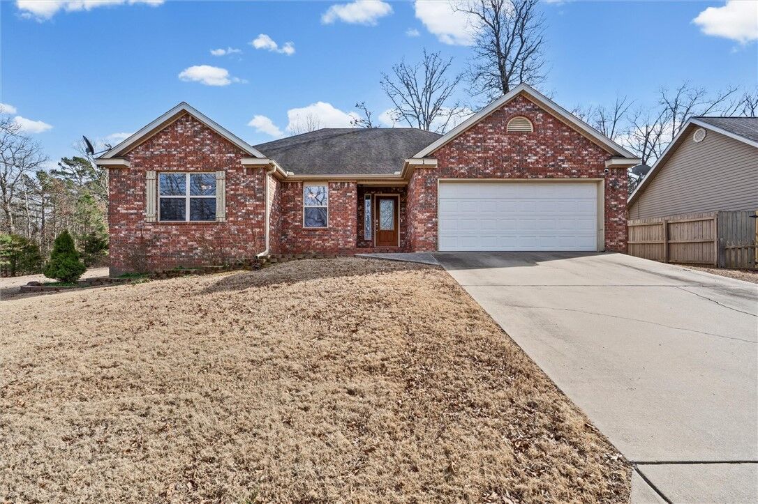 Property Photo:  1 Buckden Lane  AR 72715 