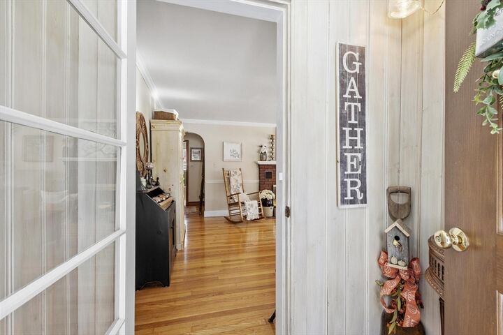 Property Photo: 38 Knower Rd MA 01473