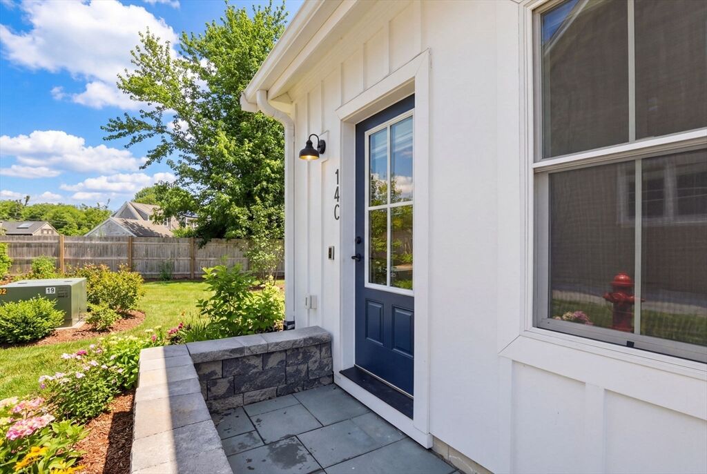 Property Photo:  14 Old Country Way C  MA 02066 