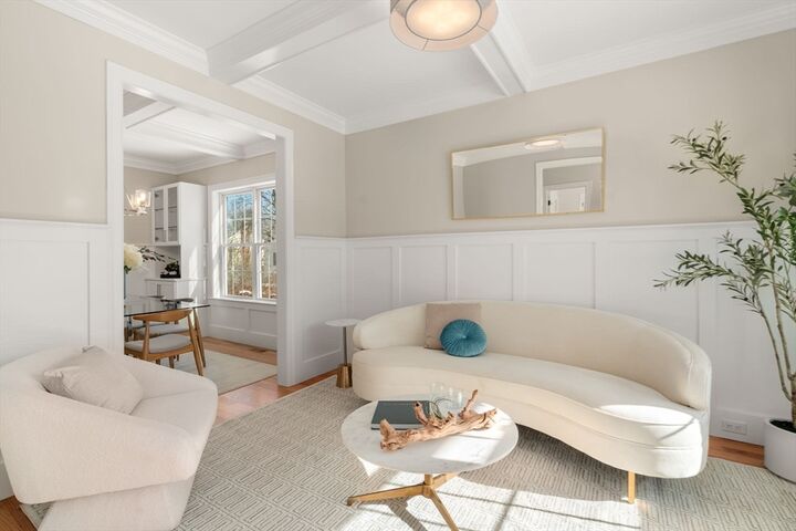 Property Photo:  211 Florence Ave  MA 02476 