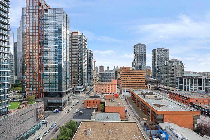 Property Photo: 1010 6 Street SW 507 AB T2R 1B4