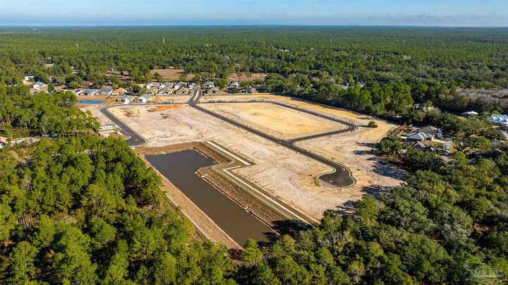 Property Photo:  7592 Hatteras Dr  FL 32566 