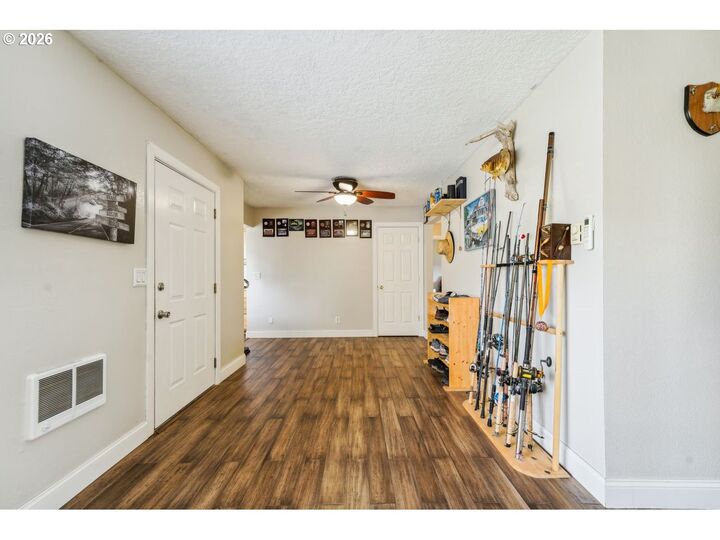 Property Photo:  3381 Nebraska St  WA 98632 