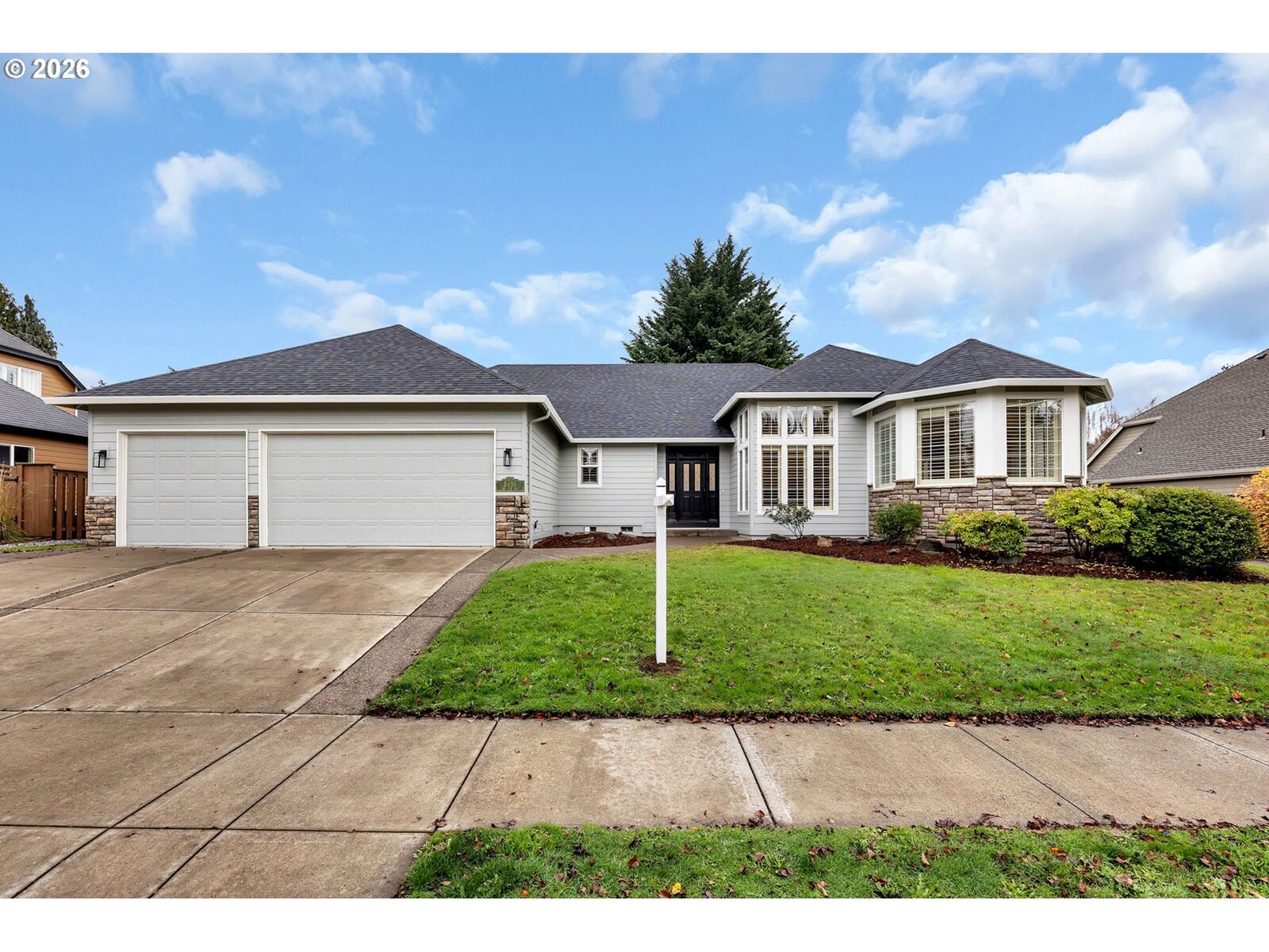 Property Photo: 8405 NW 17th Ave WA 98665