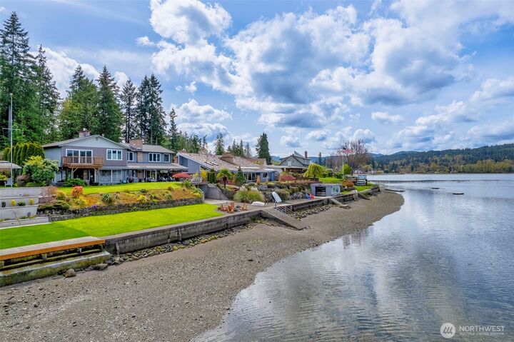 Property Photo:  2941  Erlands Beach Loop NW  WA 98312 