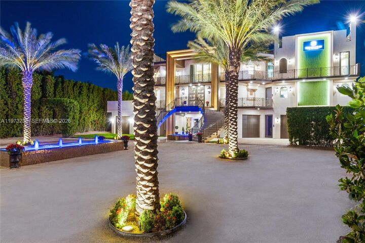 Property Photo:  82719 Old Hwy  FL 33036 