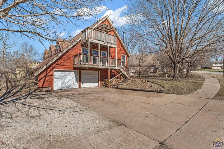 Property Photo: 3708 SW 35th St KS 66614