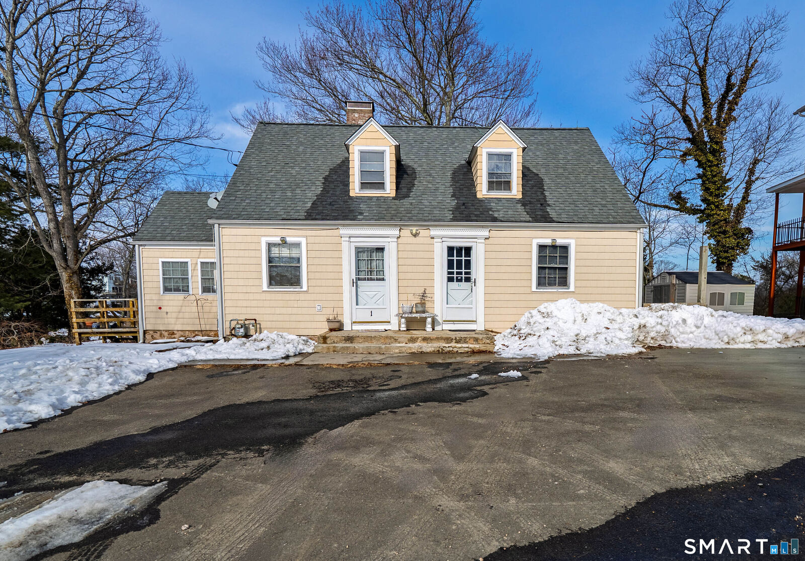 Property Photo:  Meadow Street 1A  CT 06512 