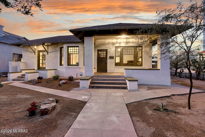 Property Photo:  604 E 5th Street  AZ 85705 