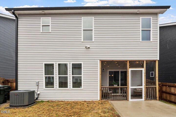 Property Photo:  22 Principal Way  NC 27520 