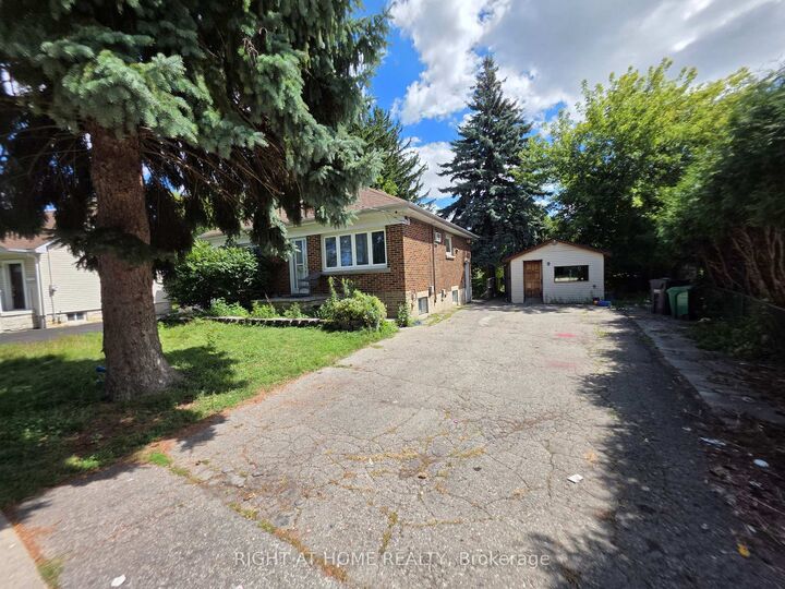 9 Rogers Road — photo 1