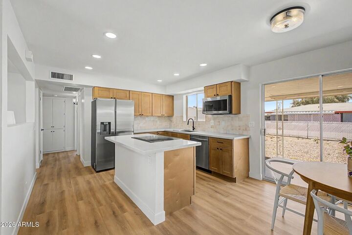 Property Photo:  5325 E Des Moines Street  AZ 85205 