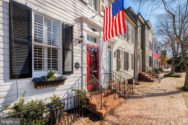 Property Photo:  416 S Fairfax Street S  VA 22314 