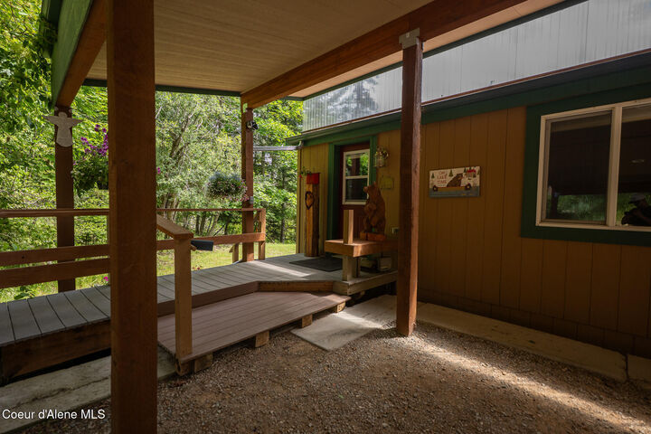 Property Photo:  17532 E Bannock Dr  ID 83803 