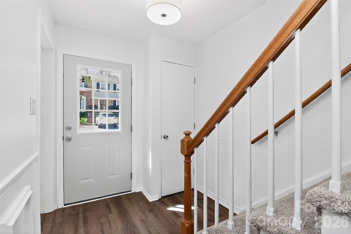 Property Photo:  4605 Hedgemore Drive  NC 28209 