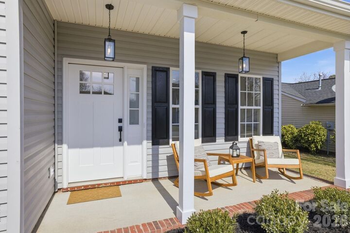 Property Photo: 171 Kristens Court Drive NC 28115
