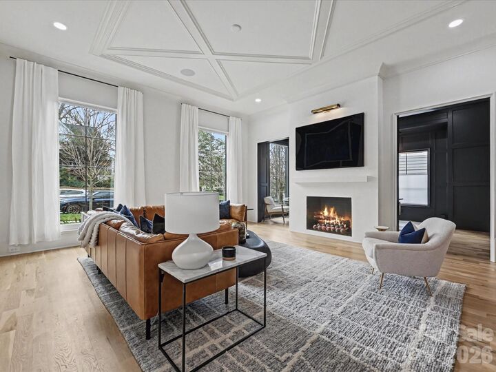 Property Photo:  222 Dellwood Avenue  NC 28209 