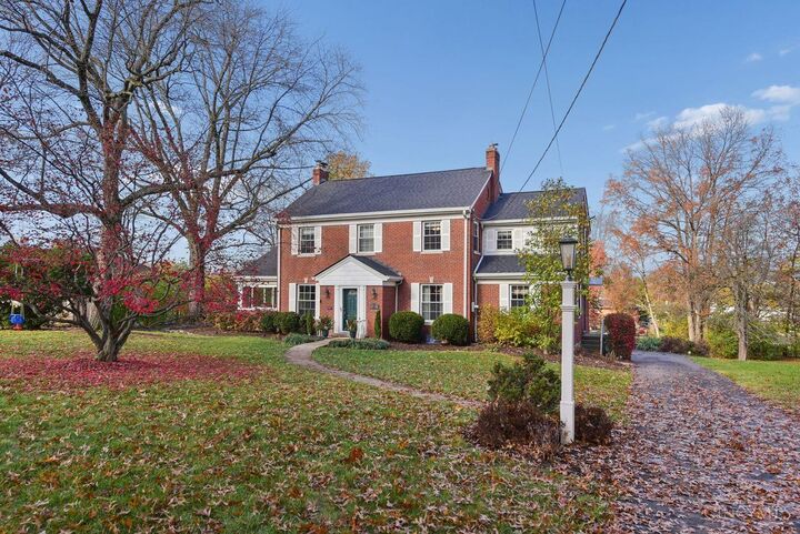 Property Photo:  852 Finney Trail  OH 45224 