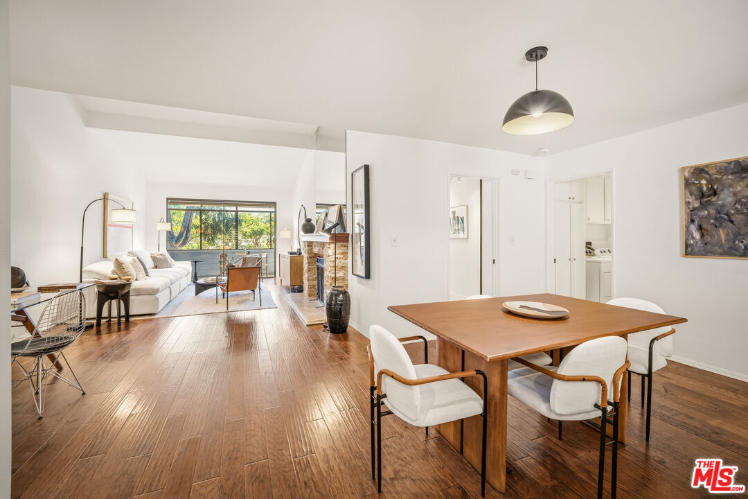 Property Photo:  4600 Via Dolce  CA 90292 