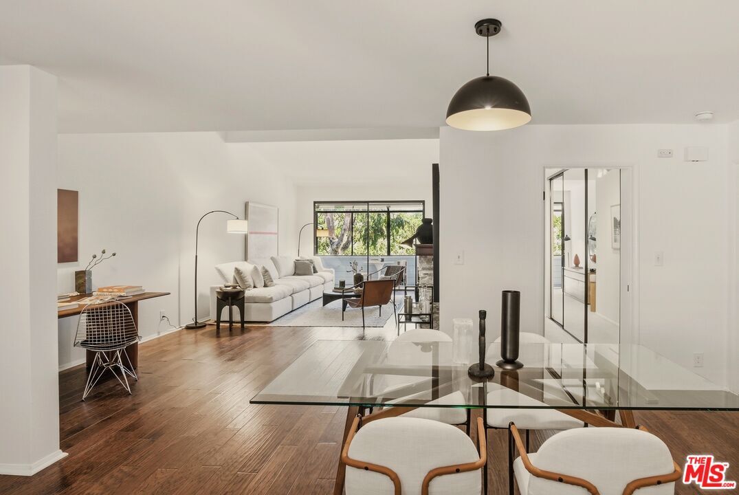 Property Photo: 4600 Via Dolce CA 90292
