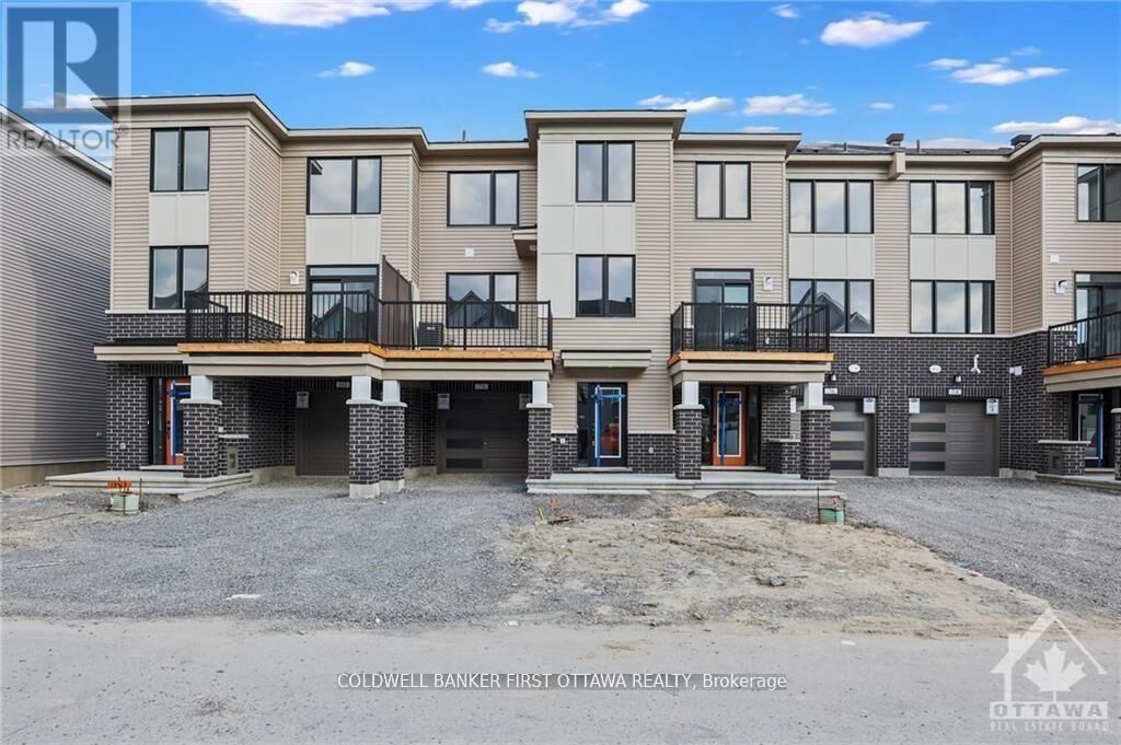 Photo de la propriété: 78 Ballinora Lane ON K2S 2Z6