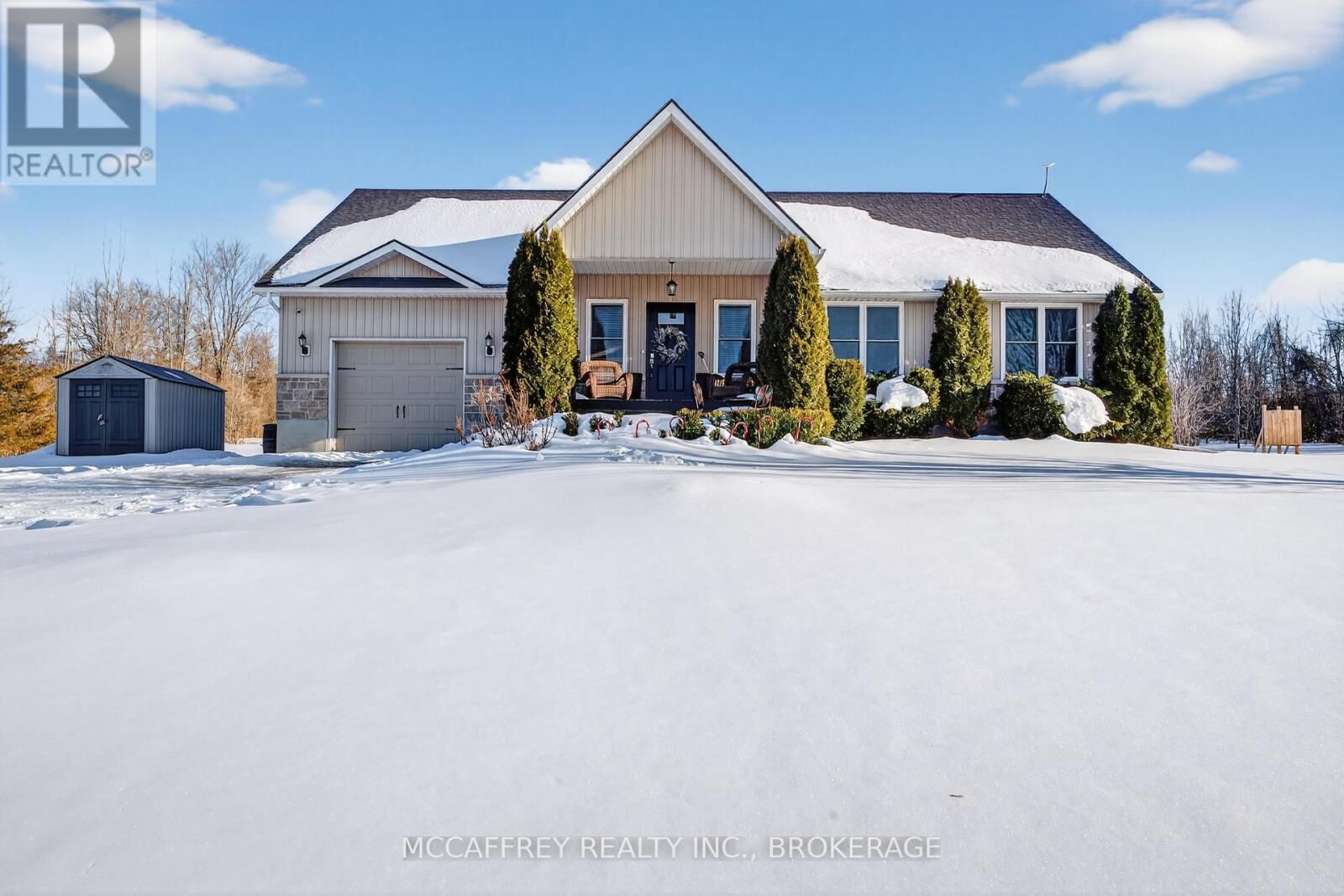 Property Photo:  994 Palace Road  ON K7R 3K9 