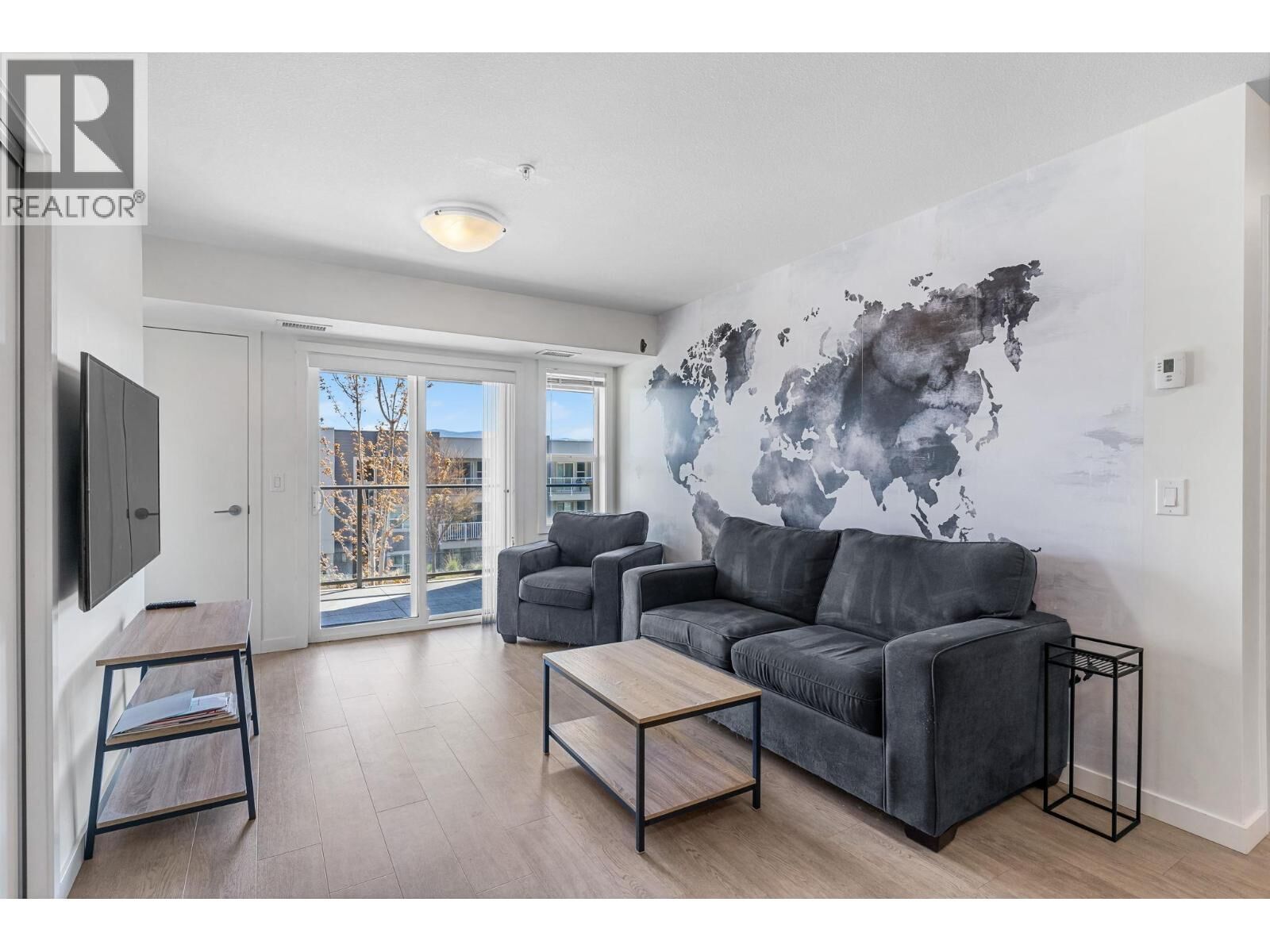 Property Photo: 725 Academy Way 128 BC V1V 0B4