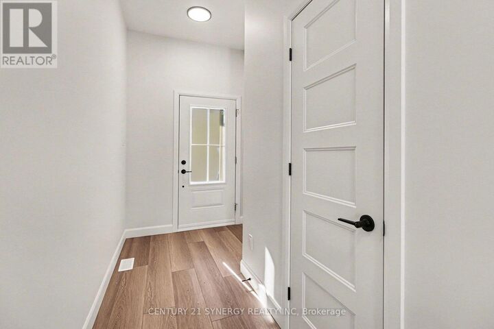 Property Photo:  81 Villeneuve Street  ON K0C 1W0 