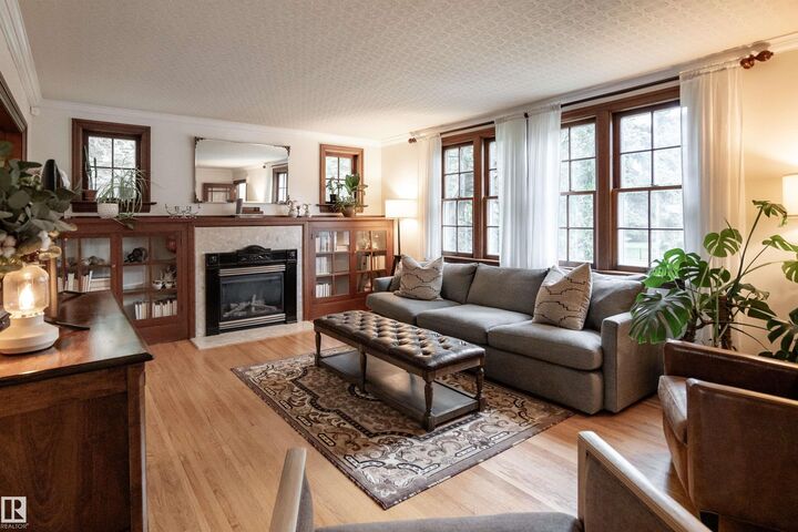 Property Photo:  10015 97 Avenue NW  AB T5K 0A9 