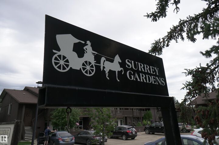 Property Photo: 245 Surrey Gardens NW AB T5T 1Z3