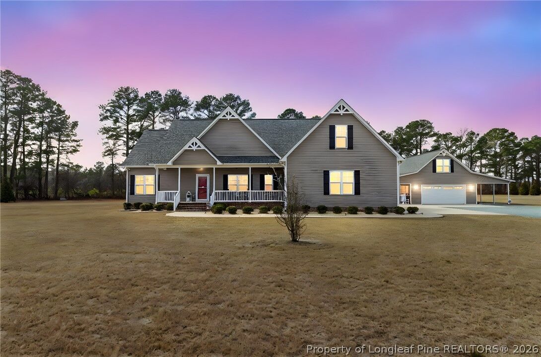 Property Photo:  5577 Wade-Stedman Road  NC 28395 