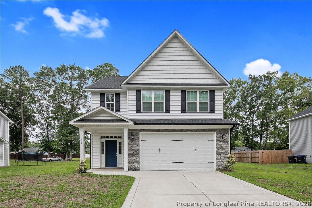 Property Photo:  109 E 6th Avenue  NC 28376 