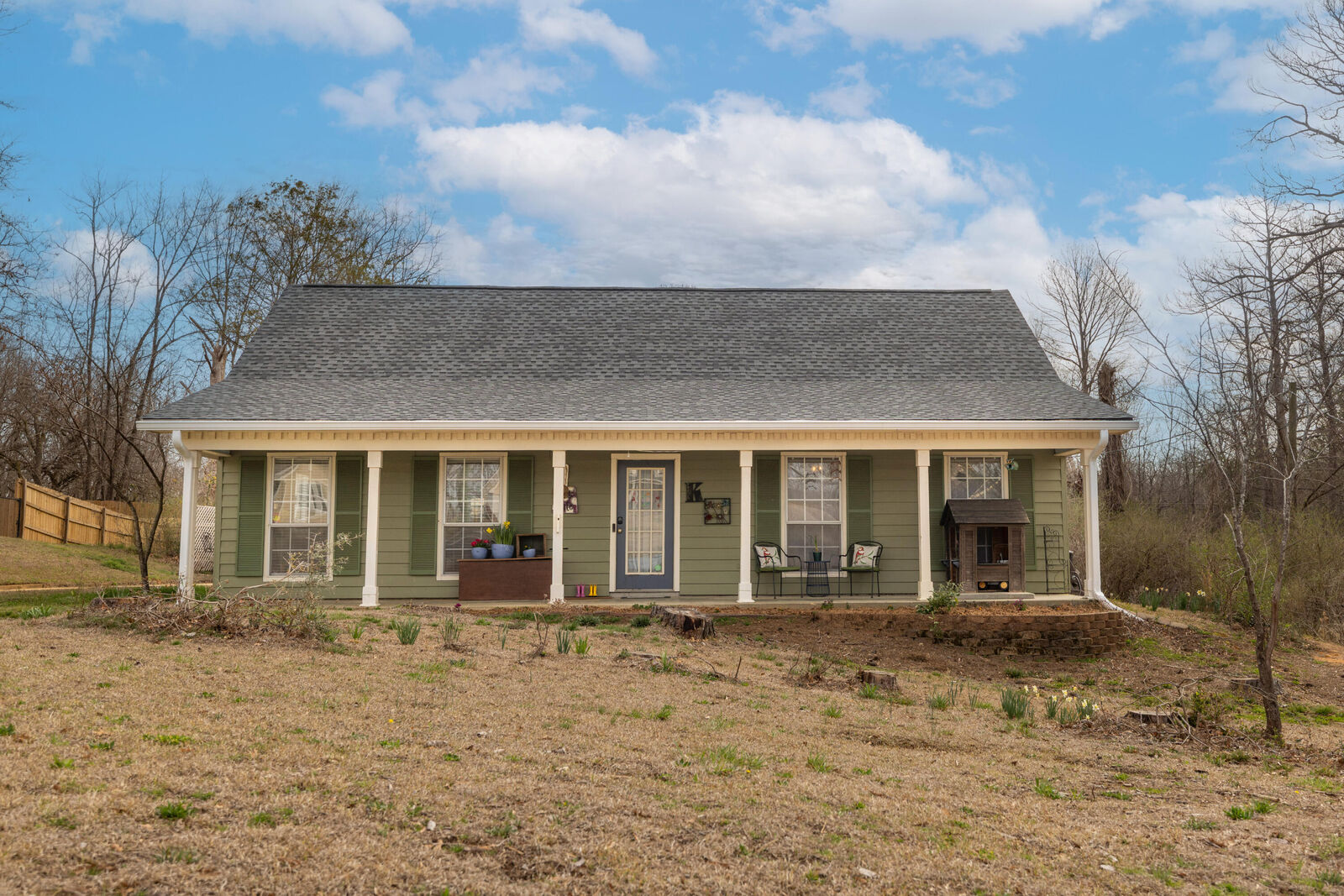 Property Photo:  102 Northgate Dr.  MS 39759 