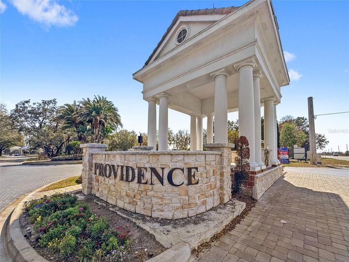 Property Photo:  3075 Camden Way  FL 33837 