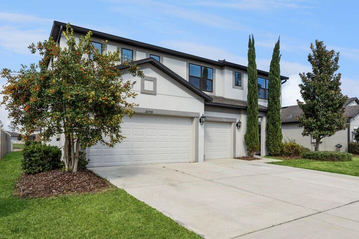 Property Photo: 18799 Henequen Lane SE FL 34610