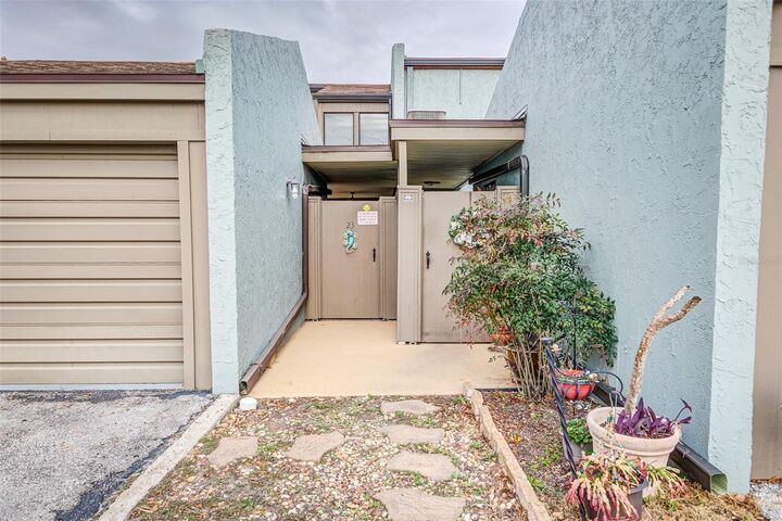 Property Photo:  2500 21st Street NW 23  FL 33881 