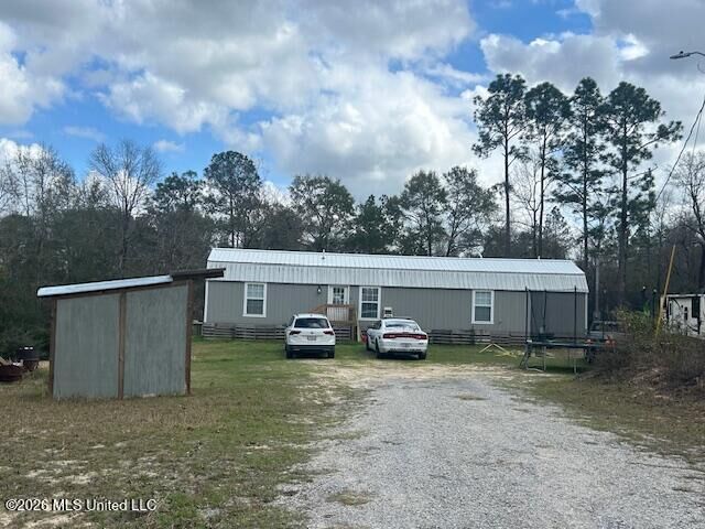 Property Photo:  27 Oak Creek Drive  MS 39561 