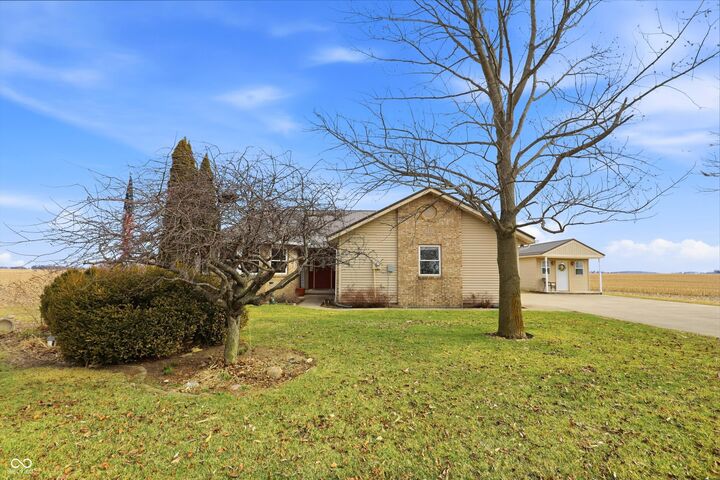 Property Photo: 781 N State Road 19 IN 46072