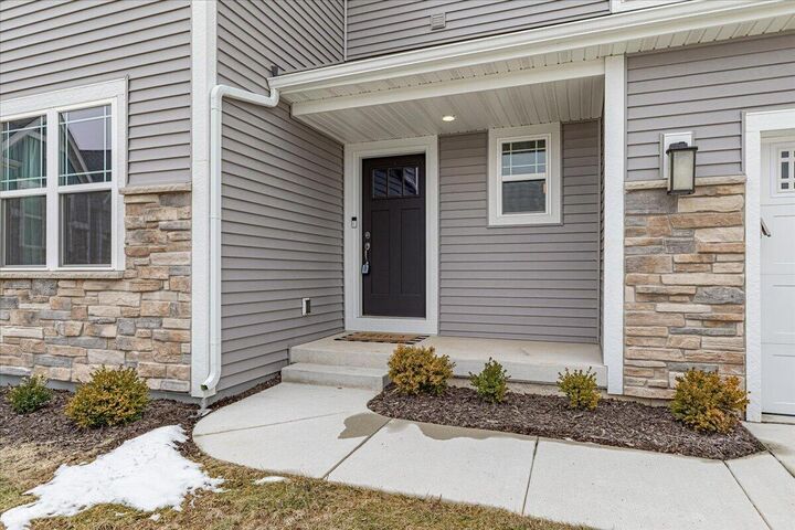 Property Photo:  177 Emerald Cir  WI 53080 