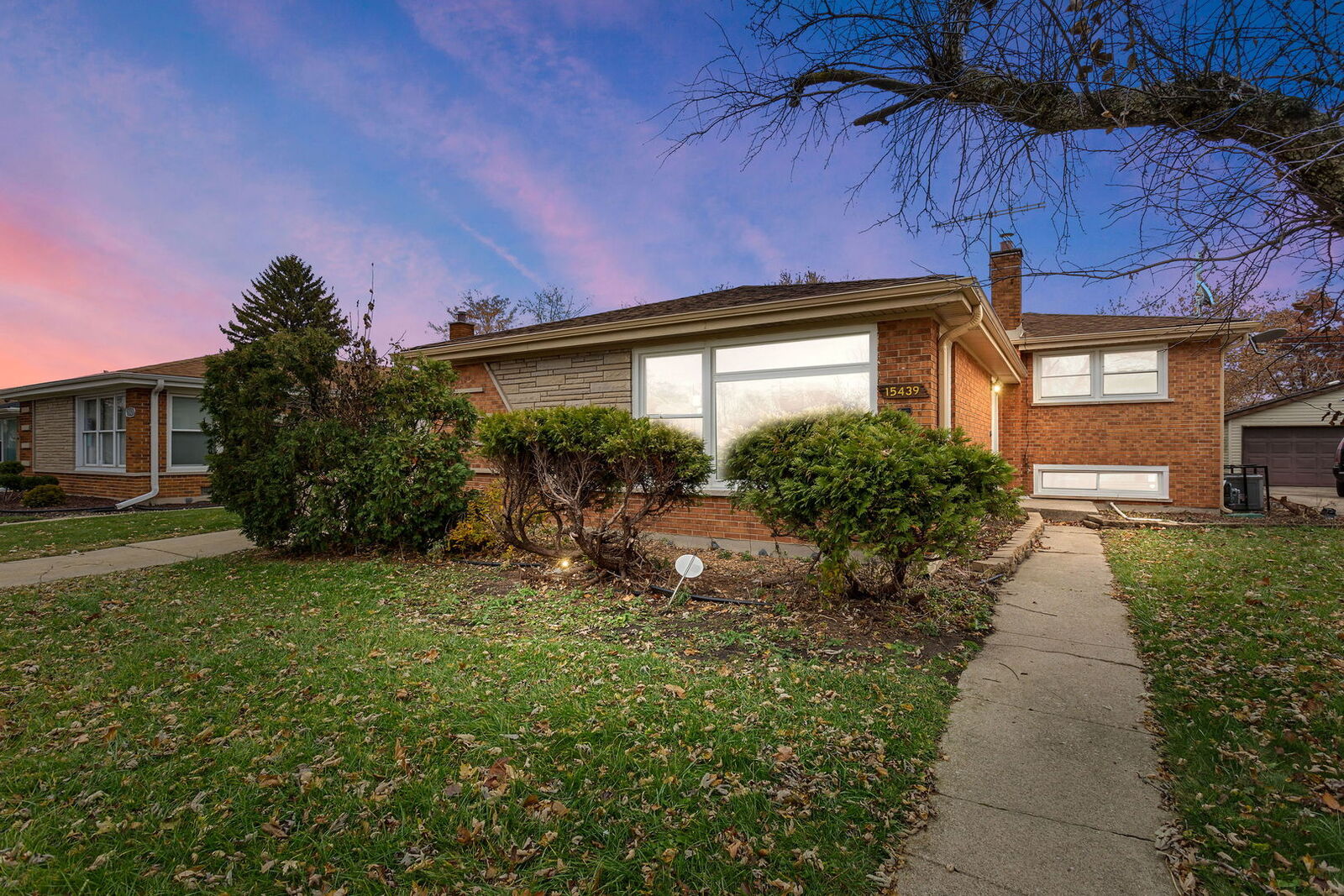 Property Photo: 15439 University Avenue IL 60419
