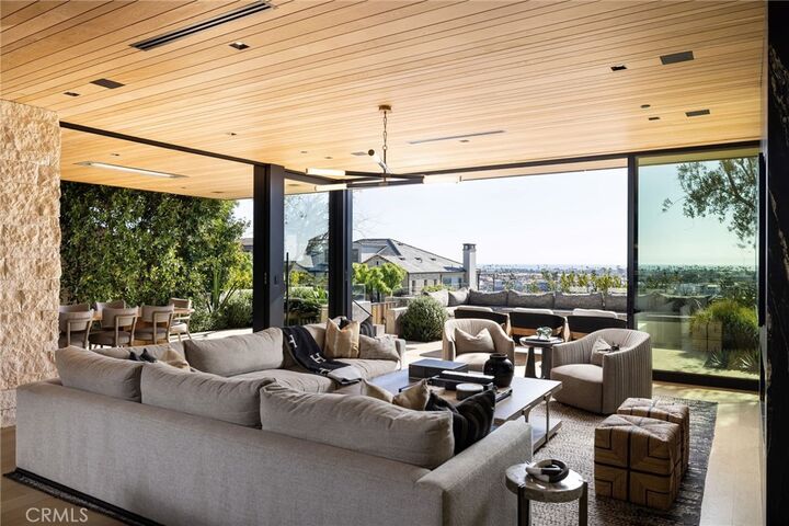 Property Photo:  2304 Cliff  CA 92663 