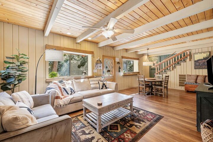 Property Photo:  52172 Acorn Lane  CA 92549 