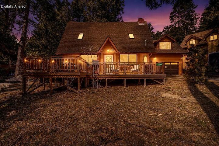 Property Photo:  52172 Acorn Lane  CA 92549 