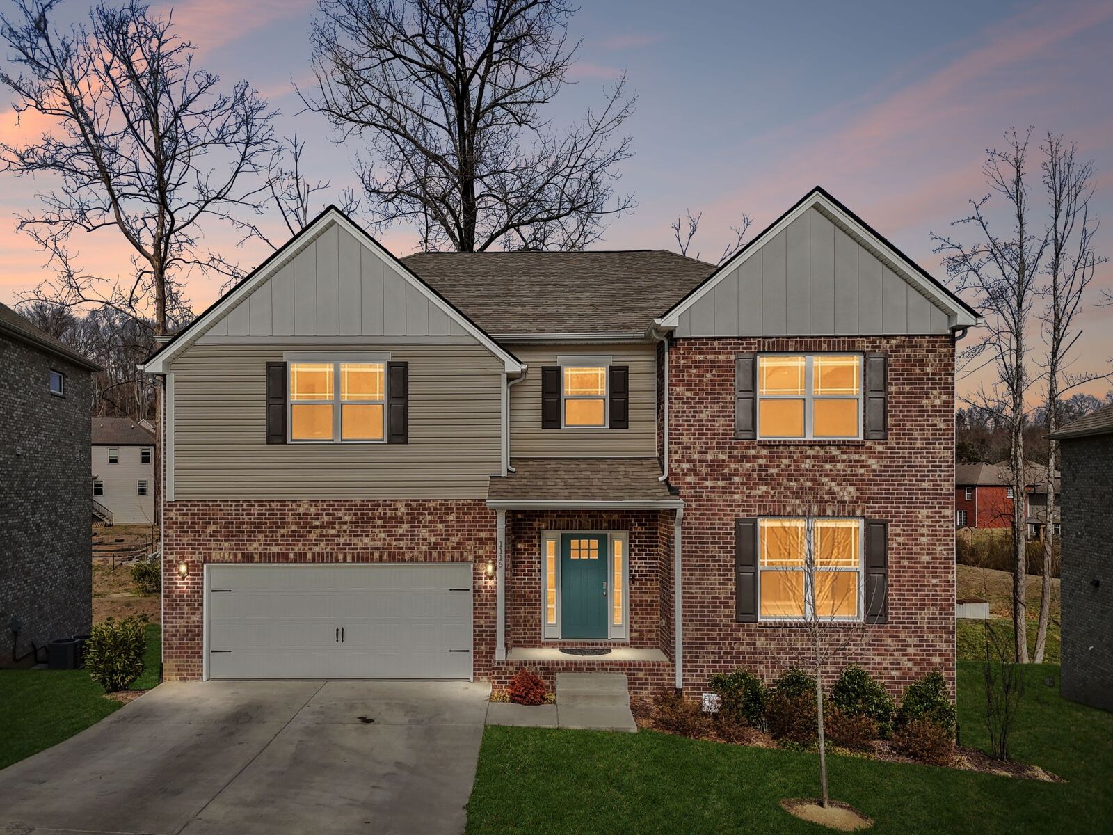 Property Photo:  1116 Parklawn Dr  TN 37211 