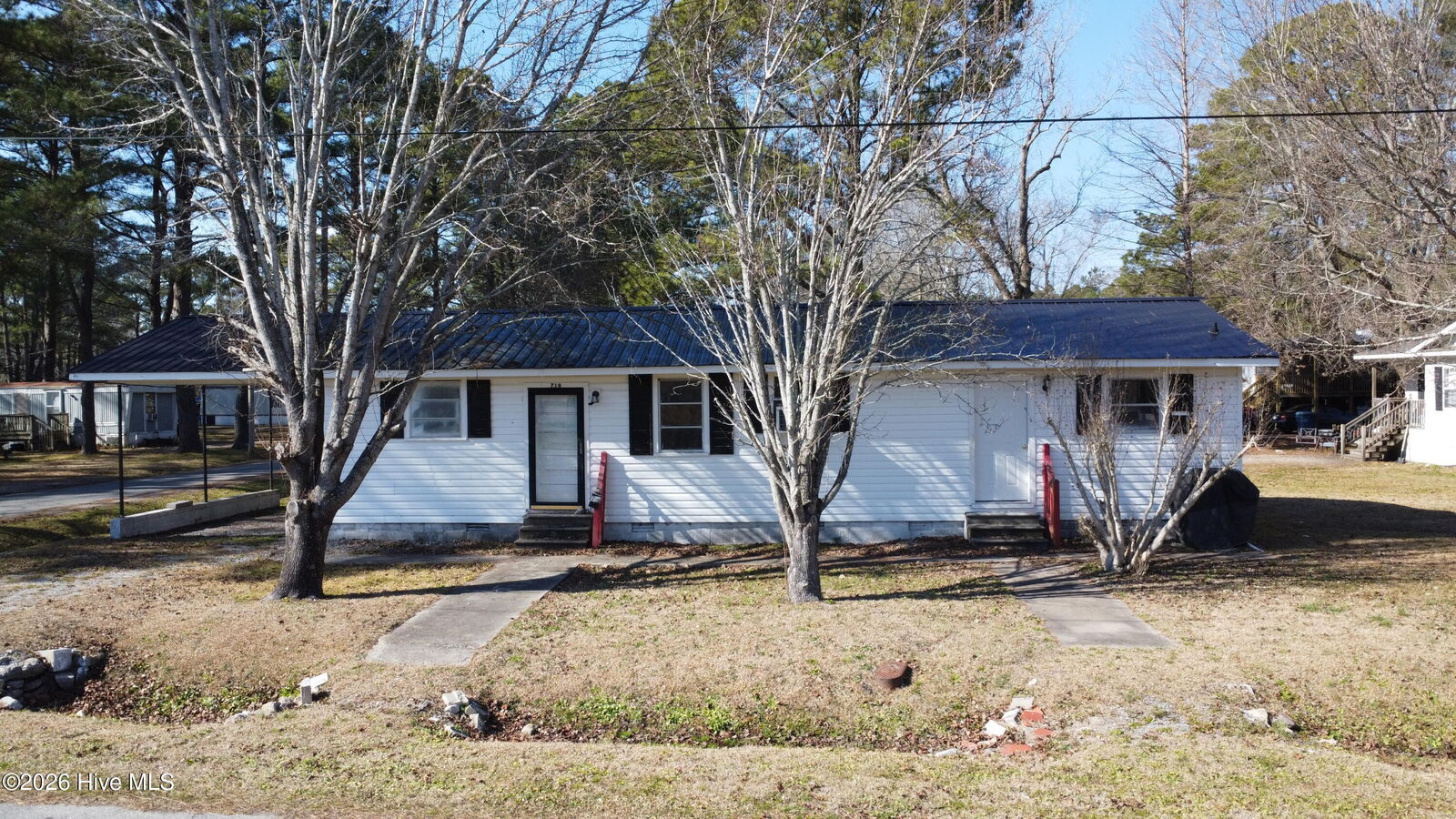 Property Photo: 719 Washington Street NC 27810